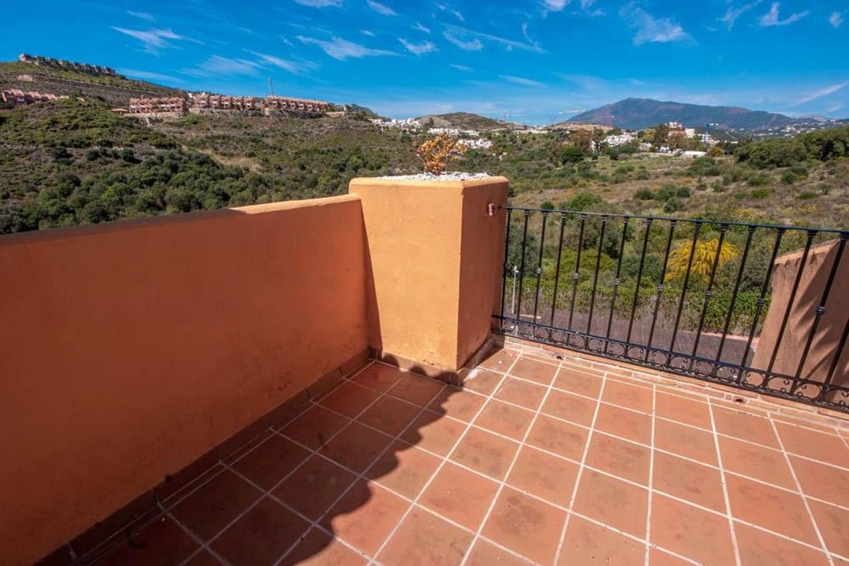 3 Zimmer Haus zu verkaufen in Benahavis mit Pool Garage - 676.000 € (Ref: 10073168)