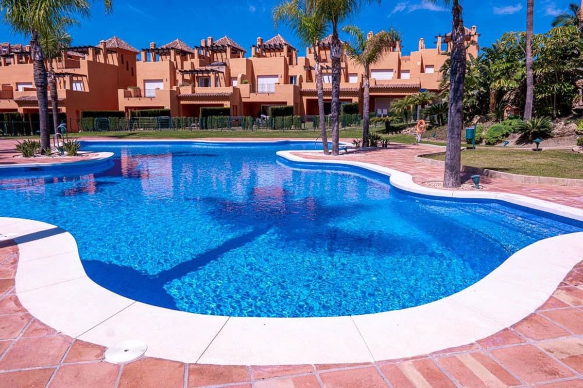 3 Zimmer Haus zu verkaufen in Benahavis mit Pool Garage - 676.000 € (Ref: 10073168)