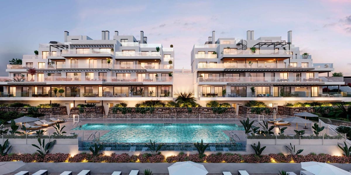 2 Zimmer Apartment zu verkaufen in Estepona mit Pool Garage - 695.000 € (Ref: 10073169)