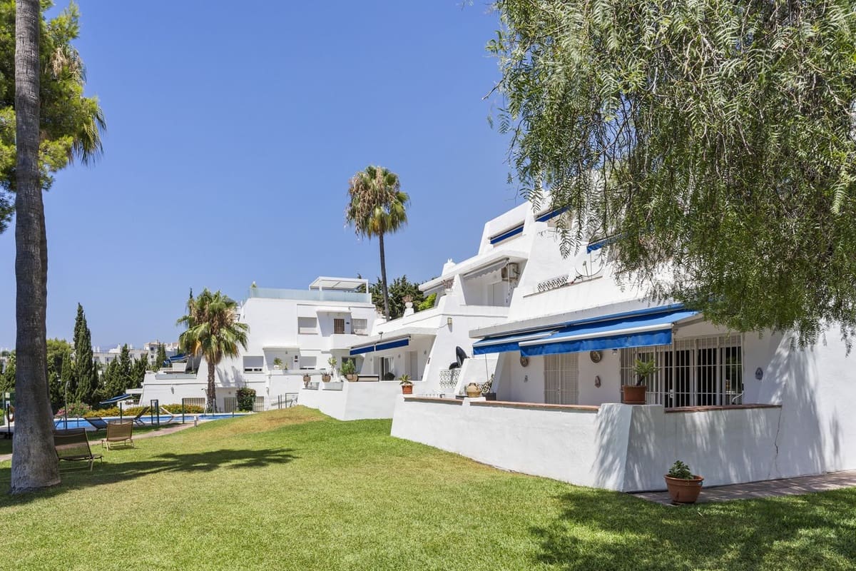 3 camera da letto Appartamento in vendita in Nueva Andalucia con piscina - 630.000 € (Rif: 10073177)