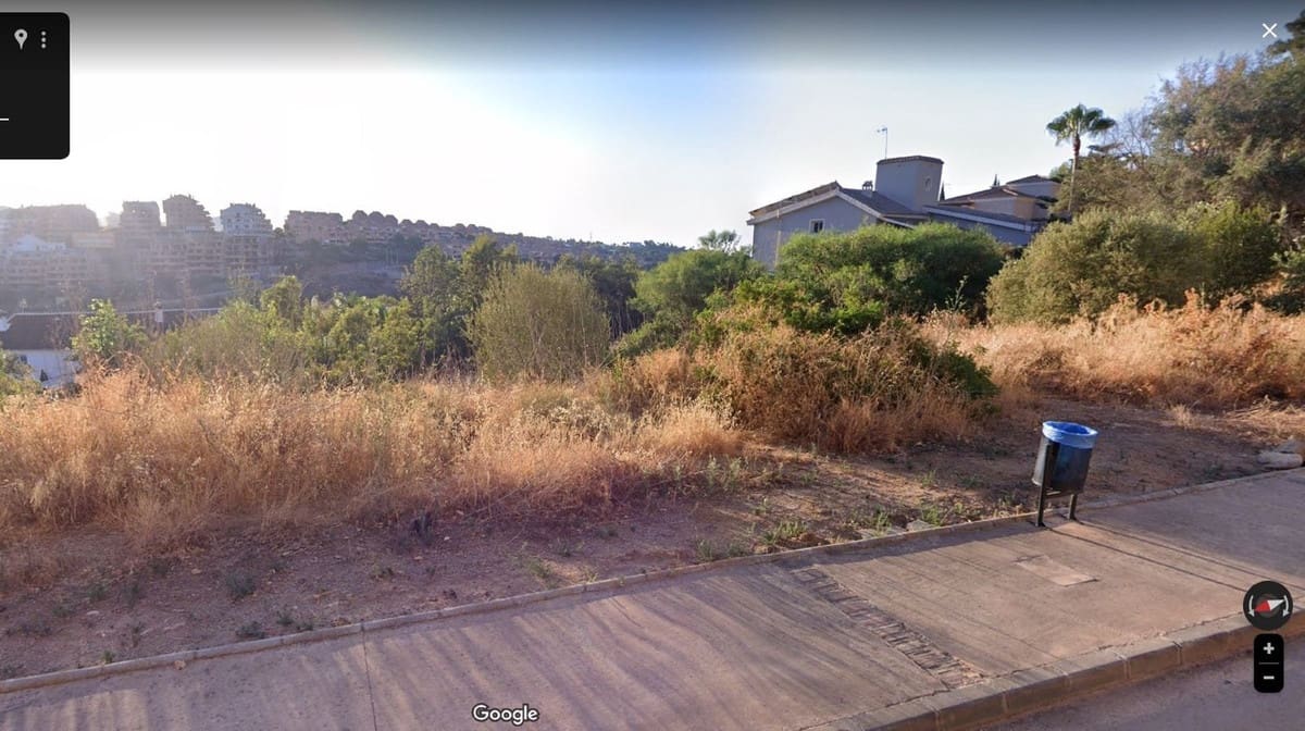 Bauplatz zu verkaufen in Elviria - 530.000 € (Ref: 10099089)