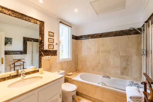 4 camera da letto Villa in vendita in Istán con piscina garage - 2.200.000 € (Rif: 10101327)