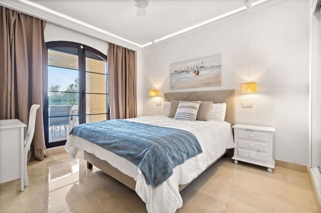 3 sovrum Lägenhet till salu i Los Arqueros, Benahavís med pool garage - 545 000 € (Ref: 10135160)