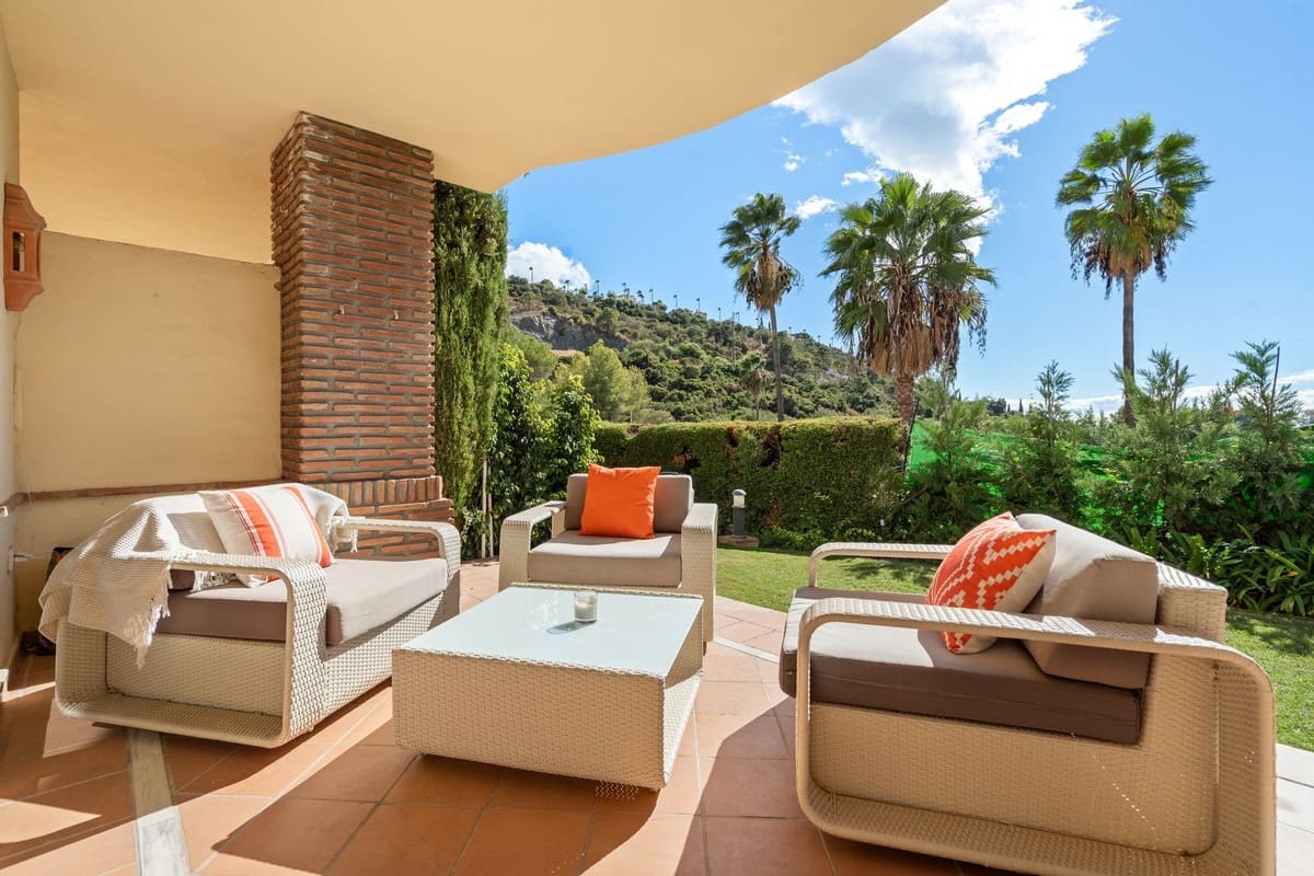 3 sovrum Lägenhet till salu i Los Arqueros med pool garage - 545 000 € (Ref: 10135160)