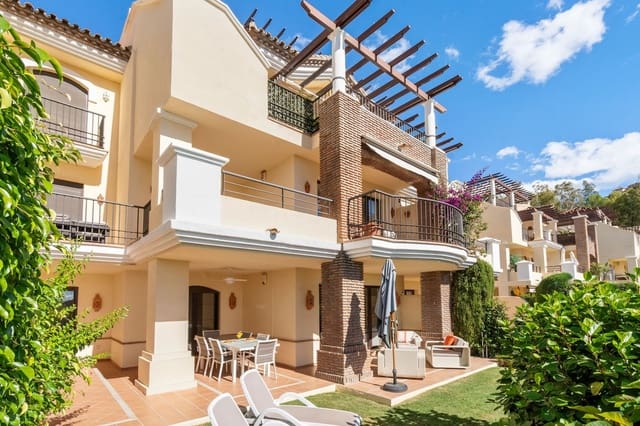 3 sovrum Lägenhet till salu i Los Arqueros, Benahavís med pool garage - 545 000 € (Ref: 10135160)