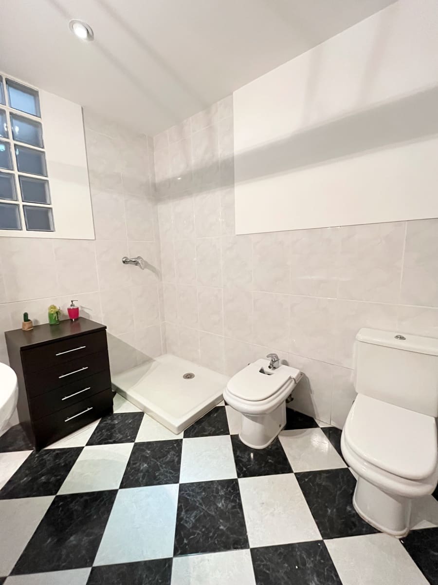 8 bedroom Townhouse for sale in Ondara with pool garage € 405,000