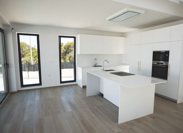 3 bedroom Villa for sale in Polop with pool - € 720,000 (Ref: 8837164)