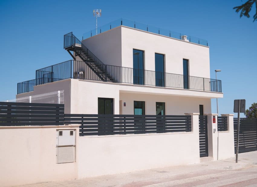 3 sovrum Villa till salu i Polop med pool - 720 000 € (Ref: 8837164)