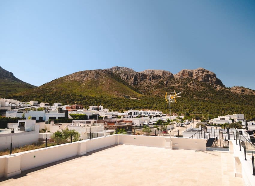 3 sovrum Villa till salu i Polop med pool - 720 000 € (Ref: 8837164)