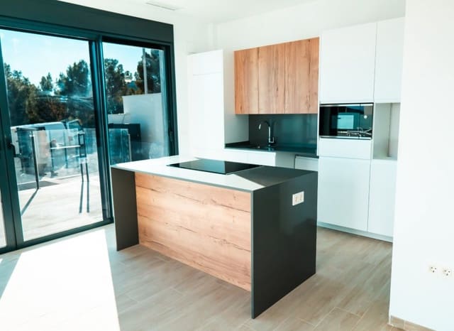 Chalet de 3 habitaciones en Polop en venta con piscina - 500.000 € (Ref: 8837168)