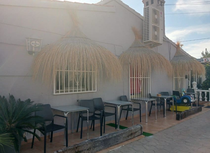 5 chambre Villa/Maison à vendre à La Nucia avec garage - 511 000 € (Ref: 8837596)