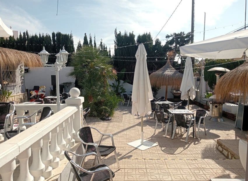 5 chambre Villa/Maison à vendre à La Nucia avec garage - 511 000 € (Ref: 8837596)