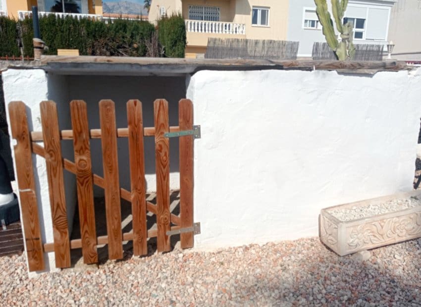 5 chambre Villa/Maison à vendre à La Nucia avec garage - 511 000 € (Ref: 8837596)