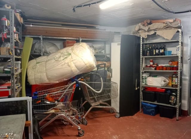 Garage for sale in La Cala de Villajoyosa, La Villajoyosa / Vila Joiosa - € 38,000 (Ref: 8837598)