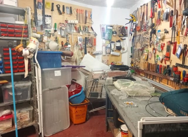 Garage for sale in La Cala de Villajoyosa, La Villajoyosa / Vila Joiosa - € 38,000 (Ref: 8837598)