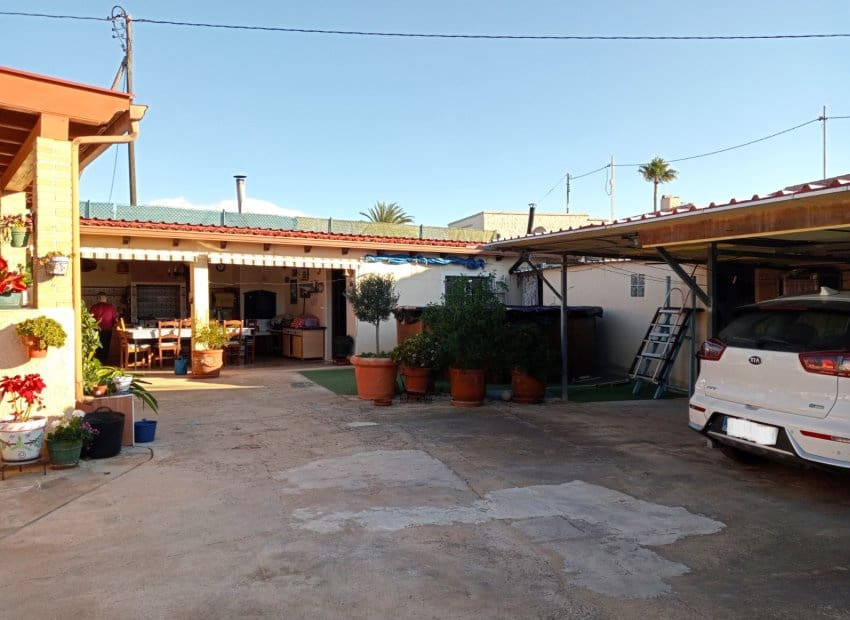 3 soveværelse Villa til salg i Alfaz del Pi / L'Alfas del Pi - € 365.000 (Ref: 8837599)