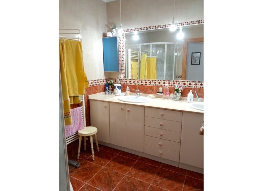 3 soveværelse Villa til salg i Alfaz del Pi / L'Alfas del Pi - € 365.000 (Ref: 8837599)