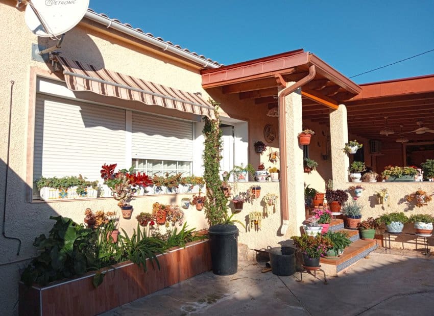 3 soveværelse Villa til salg i Alfaz del Pi / L'Alfas del Pi - € 365.000 (Ref: 8837599)