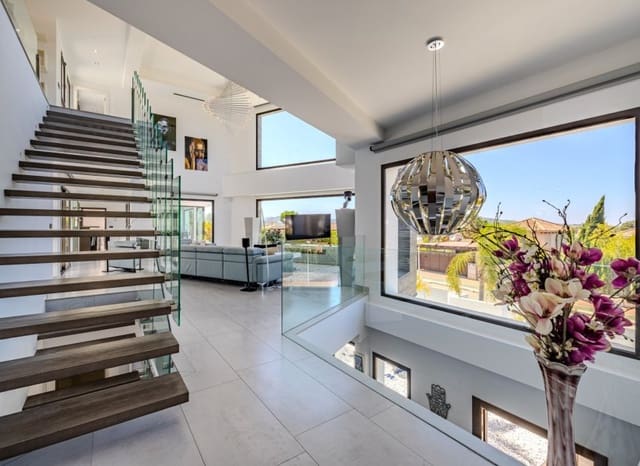 5 soveværelse Villa til salg i Cap Martí - El Tossalet - Pinomar, Javea / Xàbia med swimmingpool garage - € 2.499.900 (Ref: 8837601)