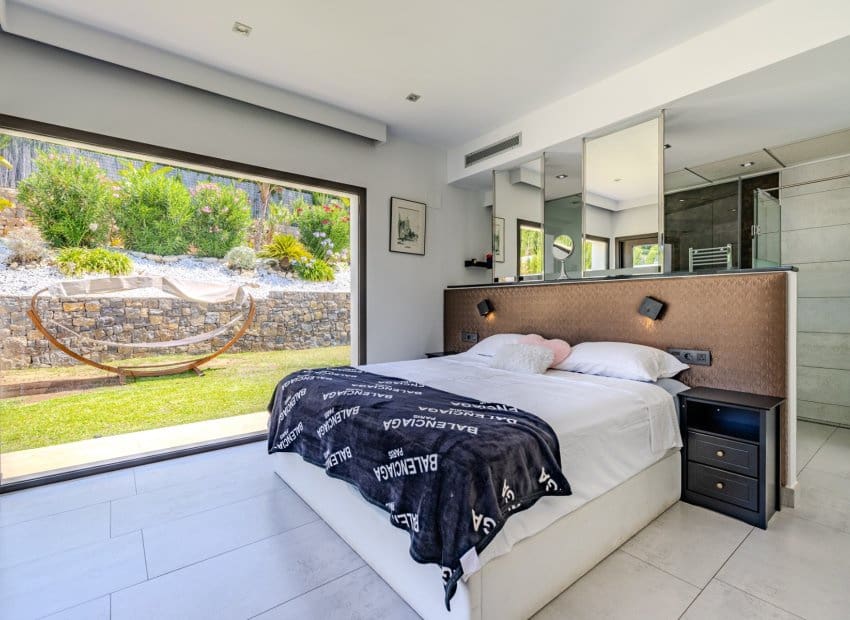 5 soveværelse Villa til salg i Javea / Xabia med swimmingpool garage - € 2.499.900 (Ref: 8837601)