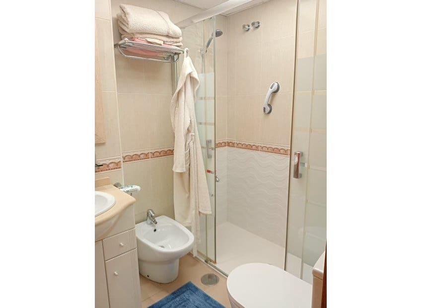 2 sovrum Lägenhet till salu i La Villajoyosa / Vila Joiosa med pool - 295 000 € (Ref: 8837608)