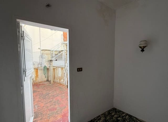 1 bedroom Townhouse for sale in Centro Urbano, Dénia - € 189,000 (Ref: 8837615)