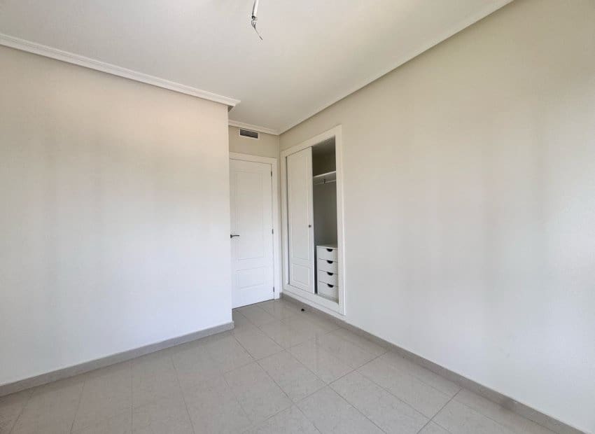 2 chambre Appartement à vendre à Benidorm avec piscine - 315 000 € (Ref: 9100085)