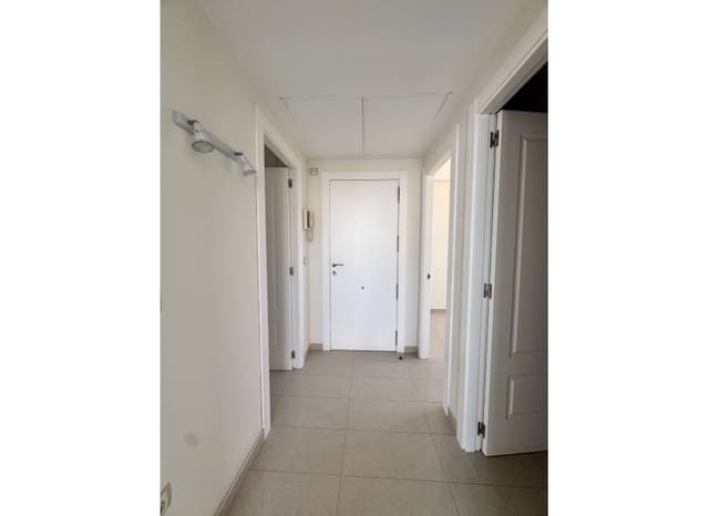 2 bedroom Apartment for sale in Playa Levante, Benidorm with pool - € 315,000 (Ref: 9100085)