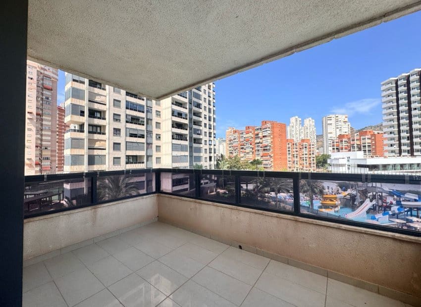2 chambre Appartement à vendre à Benidorm avec piscine - 315 000 € (Ref: 9100085)