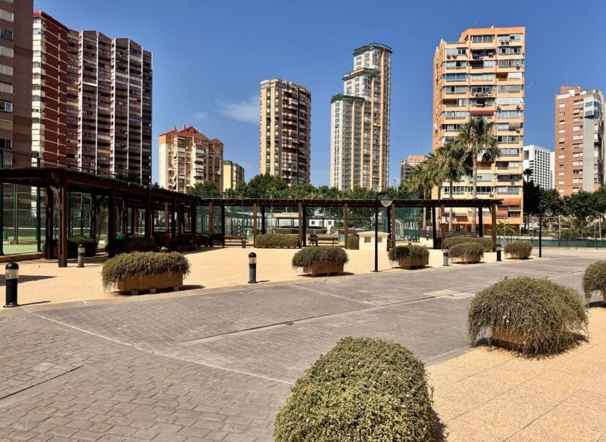 2 chambre Appartement à vendre à Benidorm avec piscine - 315 000 € (Ref: 9100085)