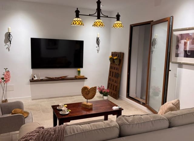 2 bedroom Townhouse for sale in Altea - € 340,000 (Ref: 9263497)