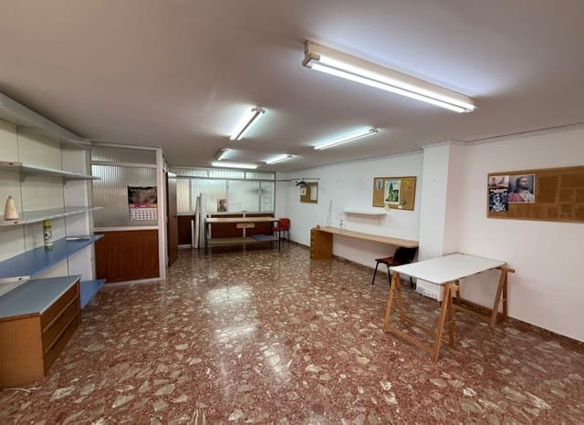 Commerciale in vendita in Tavernes de la Valldigna - 295.000 € (Rif: 9296354)