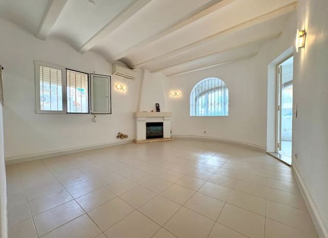 3 bedroom Townhouse for sale in El Puerto, Dénia - € 370,000 (Ref: 9332685)