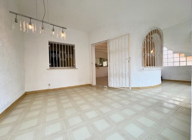 3 bedroom Townhouse for sale in El Puerto, Dénia - € 370,000 (Ref: 9332685)