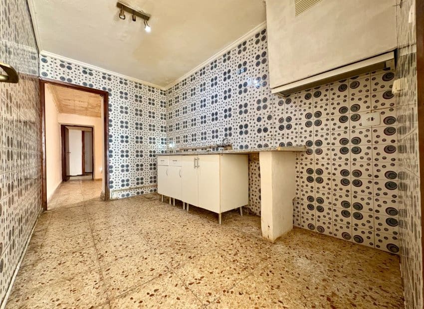 5 bedroom Townhouse for sale in Denia - € 280,000 (Ref: 9343879)