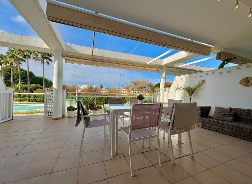 2 quarto Apartamento de Praia para venda em Denia com piscina garagem - 365 000 € (Ref: 9445473)