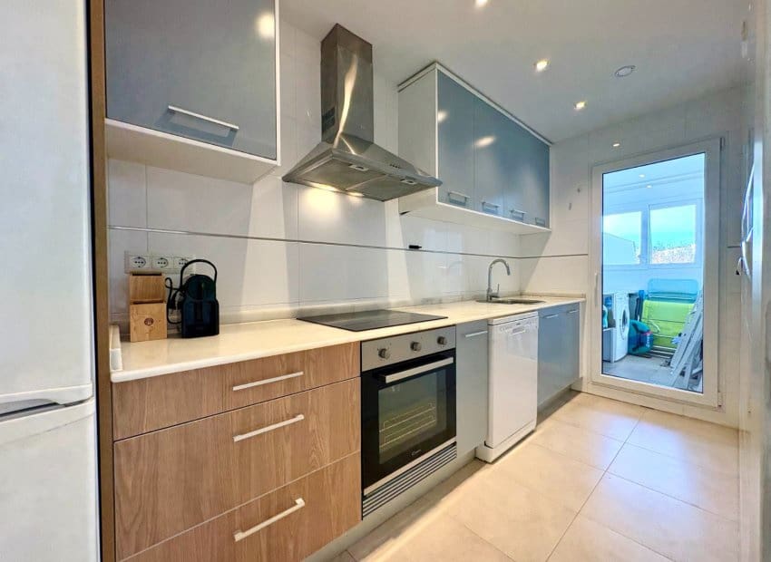 2 quarto Apartamento de Praia para venda em Denia com piscina garagem - 365 000 € (Ref: 9445473)