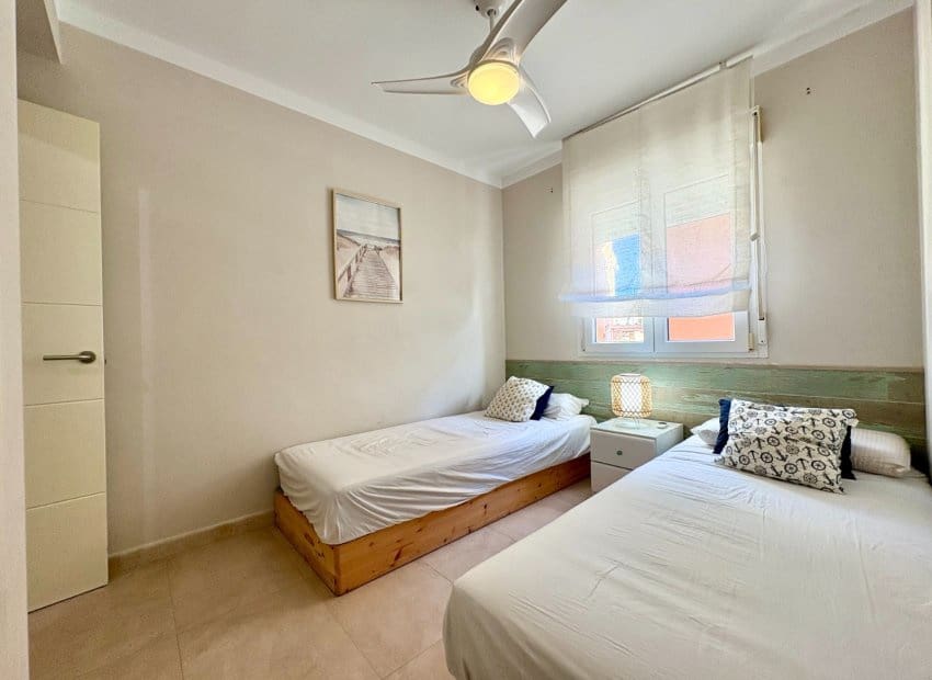 2 quarto Apartamento de Praia para venda em Denia com piscina garagem - 365 000 € (Ref: 9445473)