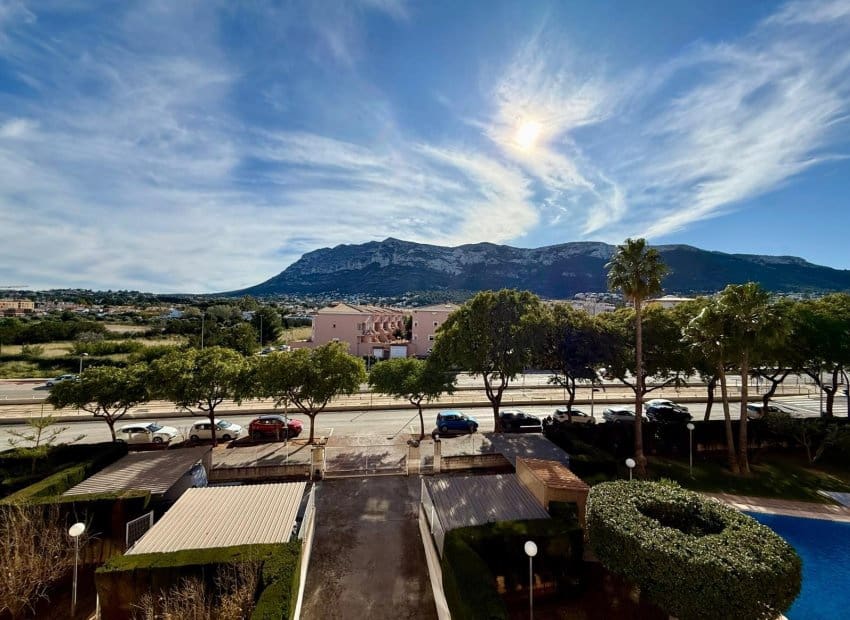 3 makuuhuone Huoneisto myytävänä paikassa Denia mukana uima-altaan 
autotalli - 339 000 € (Ref: 9473428)