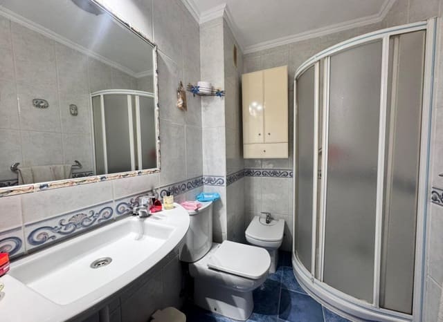 3 sypialnia Apartament przy plaży na sprzedaż w Levante, Benidorm - 264 000 € (Ref: 9510296)