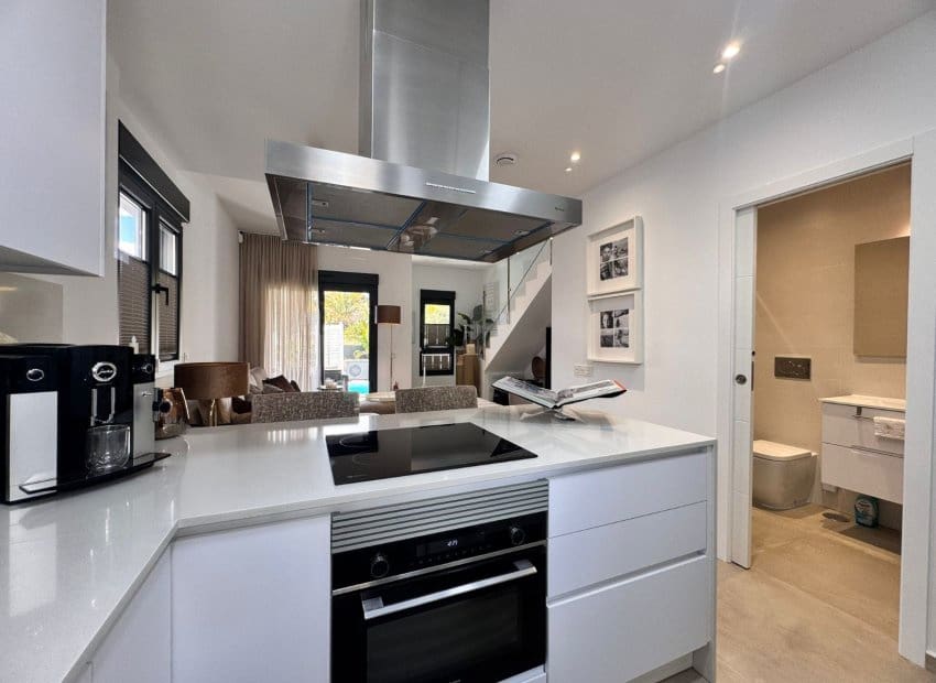 3 soveværelse Byhus til salg i Polop med swimmingpool - € 379.000 (Ref: 9547009)