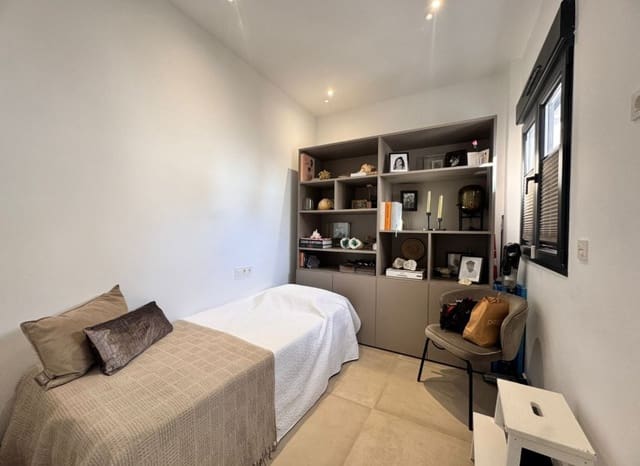 3 soveværelse Byhus til salg i Polop med swimmingpool - € 379.000 (Ref: 9547009)