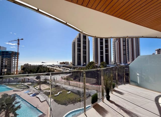 Apartamento Playa de 2 habitaciones en Playa Poniente, Benidorm en venta con piscina - 556.700 € (Ref: 9596763)