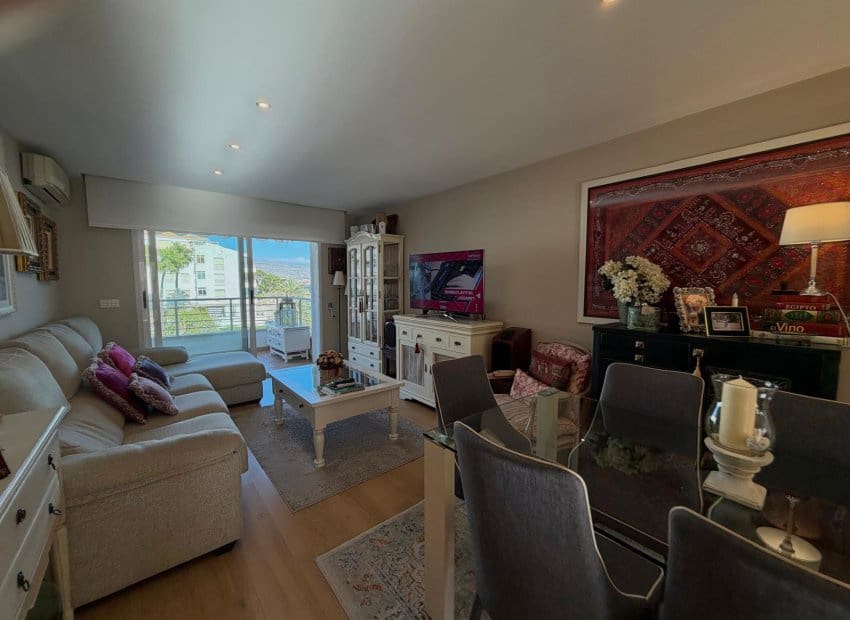 2 bedroom Beach Apartment for sale in Altea with pool garage - € 440,000 (Ref: 9611642)