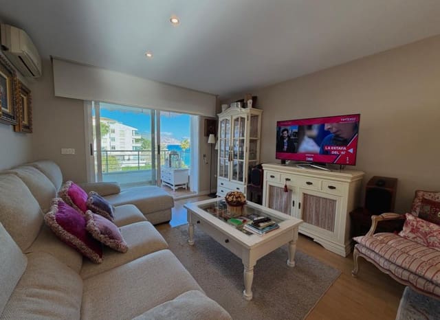 2 bedroom Beach Apartment for sale in Altea with pool garage - € 440,000 (Ref: 9611642)