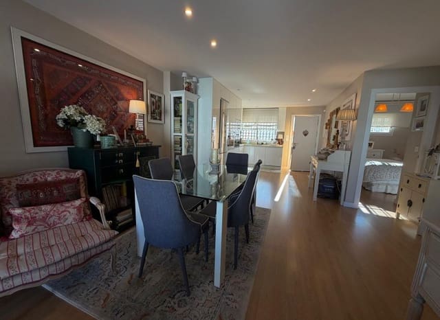 2 bedroom Beach Apartment for sale in Altea with pool garage - € 440,000 (Ref: 9611642)