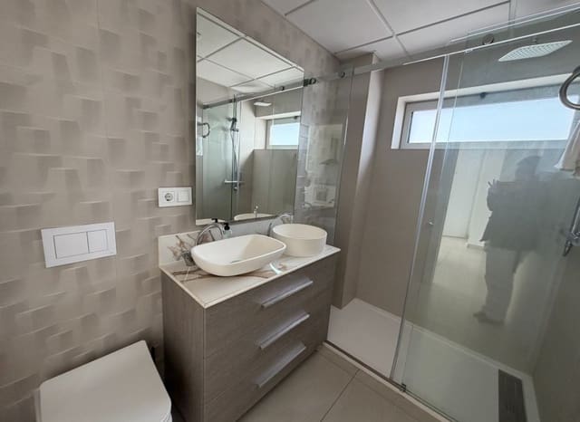 2 quarto Apartamento para venda em Cala de Finestrat, Finestrat com piscina - 275 000 € (Ref: 9642480)