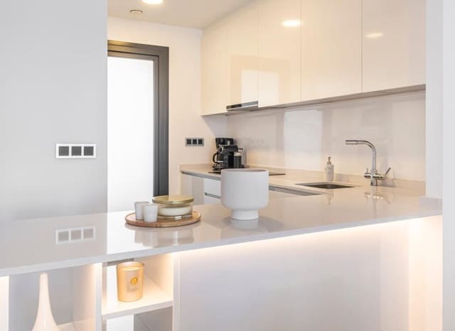 2 sypialnia Apartament przy plaży na sprzedaż w Playa Poniente, Benidorm z basenem - 583 000 € (Ref: 9665206)