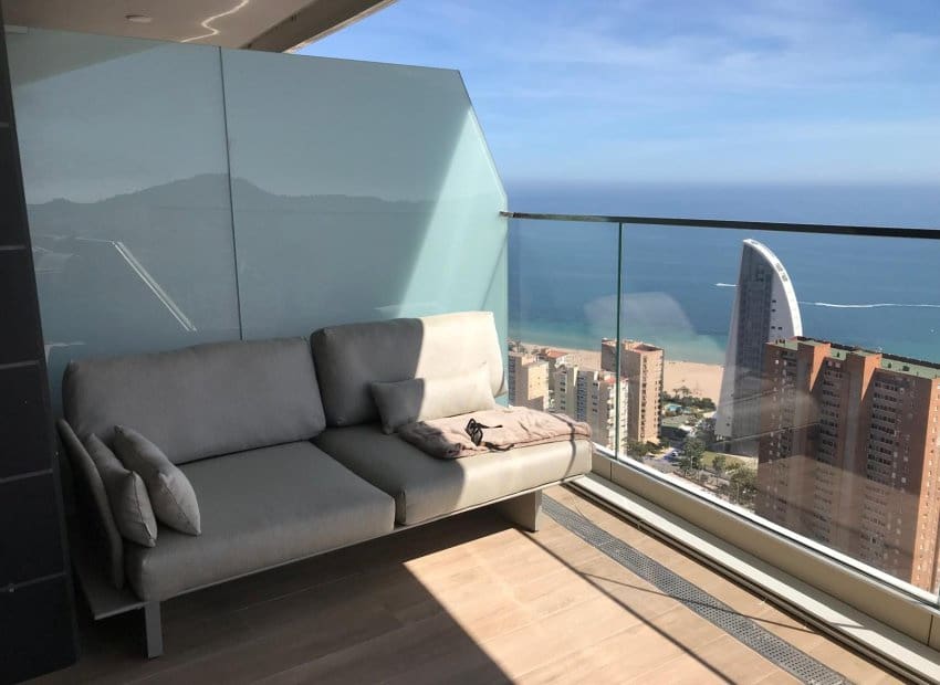 Apartamento Playa de 3 habitaciones en Benidorm en venta con piscina garaje - 790.000 € (Ref: 9669251)