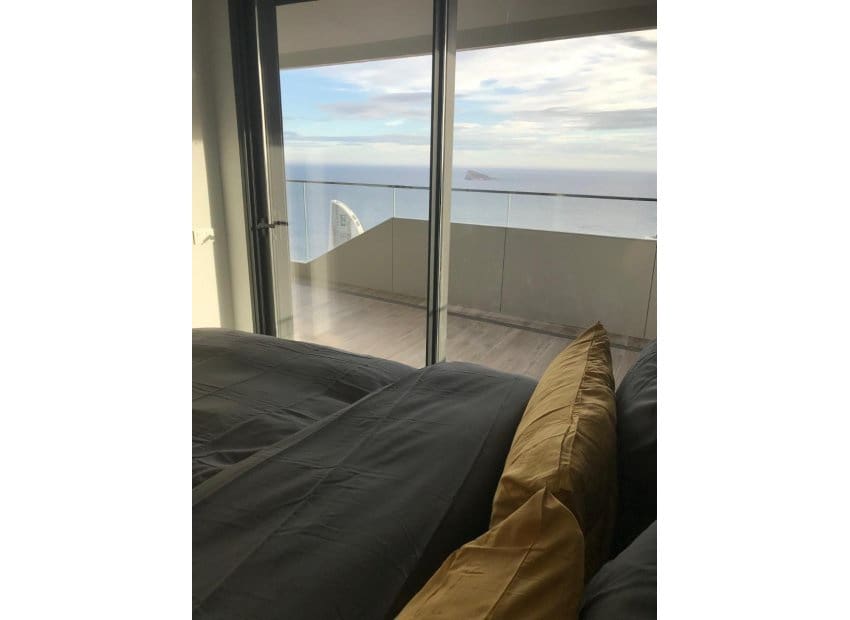 Apartamento Playa de 3 habitaciones en Benidorm en venta con piscina garaje - 790.000 € (Ref: 9669251)